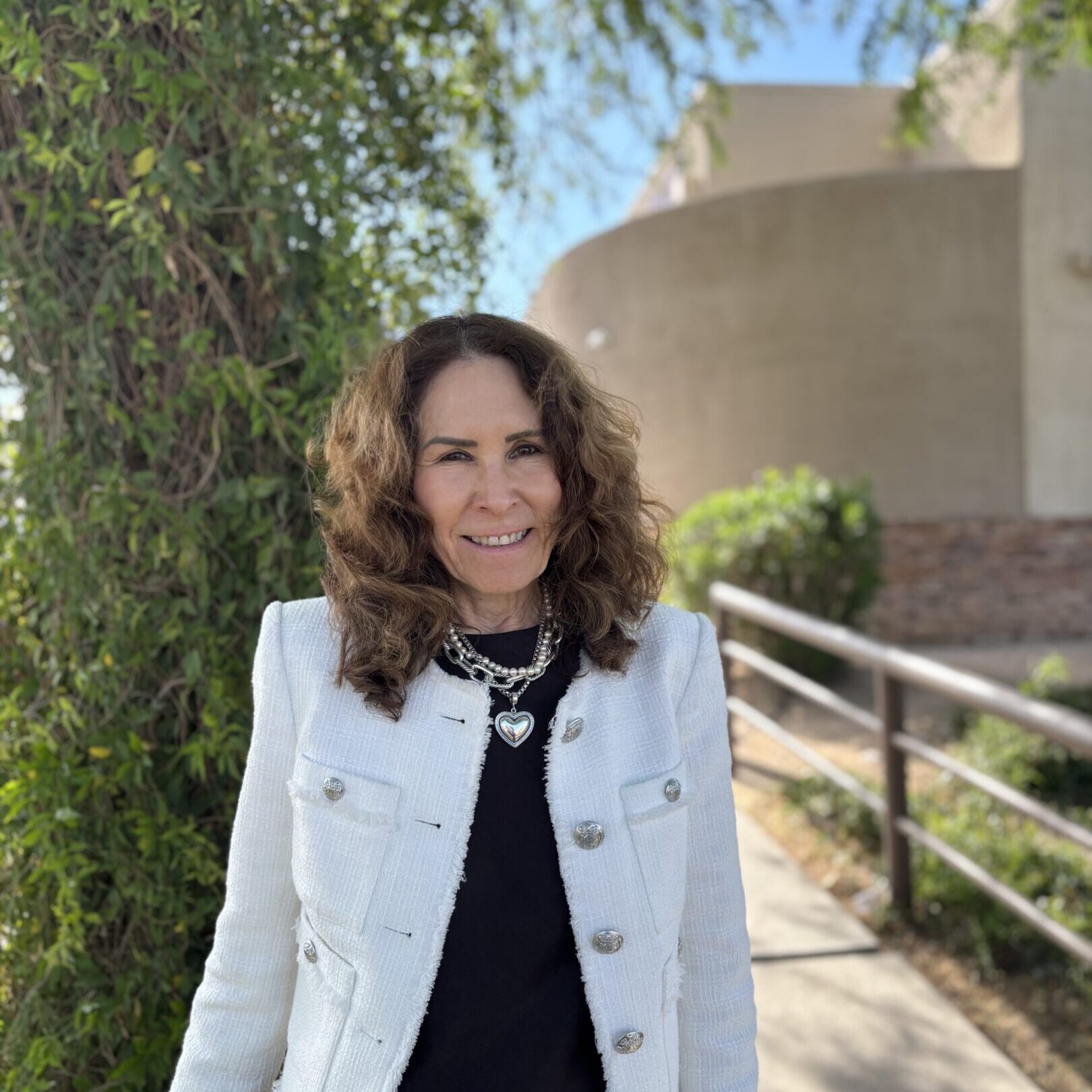 <h4>Justine Confino</h4><br><strong>PMHNP-BC, MPH</strong><br>Board Certified Psychiatric <br>Nurse Practitioner <br><i class="ua-icon ua-icon-calendar-full" aria-hidden="true"></i>  Accepting New Patients